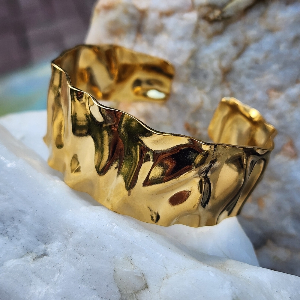 Liquid Gold Bacelet 14K Gold Plated Hypoallergenic Hammered Textured